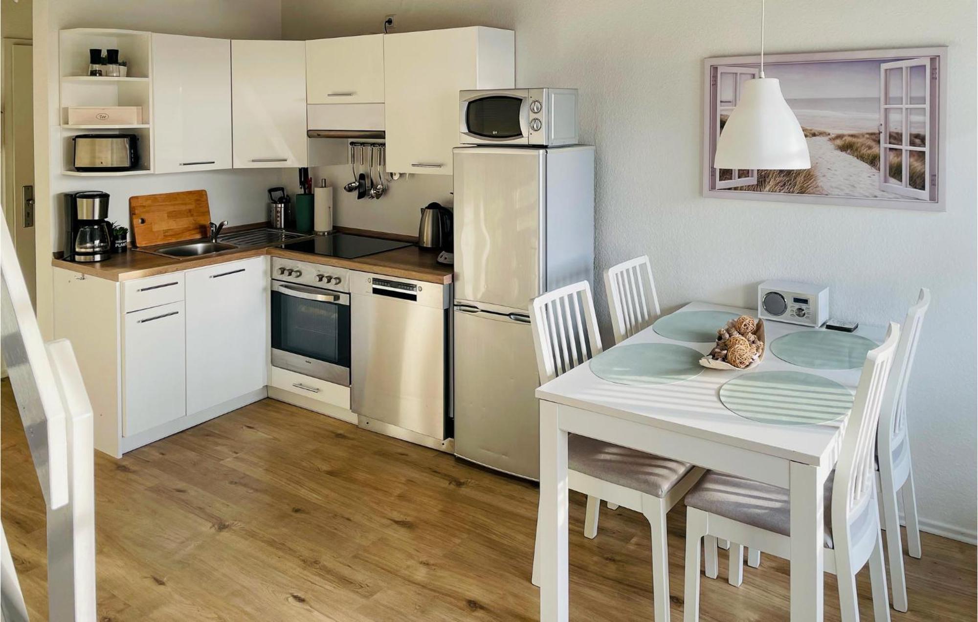 Cozy Apartment In Friedrichskoog With Kitchen Εξωτερικό φωτογραφία